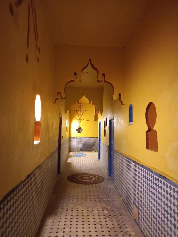 Riad Gnaoua Khamlia Merzouga Exterior foto