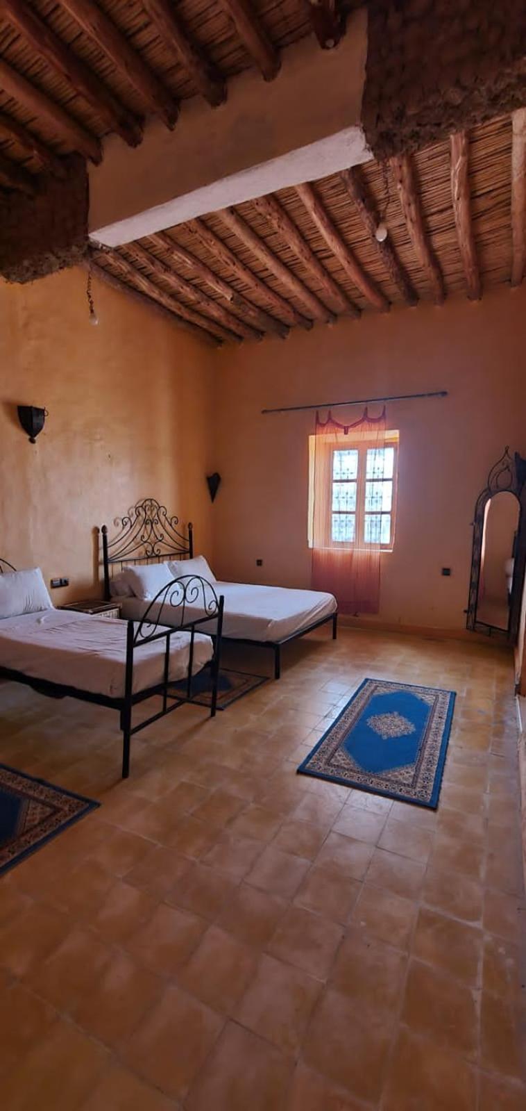 Riad Gnaoua Khamlia Merzouga Exterior foto